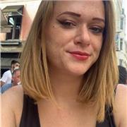 Professeure de maths niveau lycée, SVT, chimie, physique et français niveau collège, anglais bilingue. 
J’ai déjà beaucoup d’expérience et de très bons retours